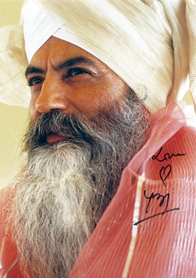 Portrait de Yogi Bhajan